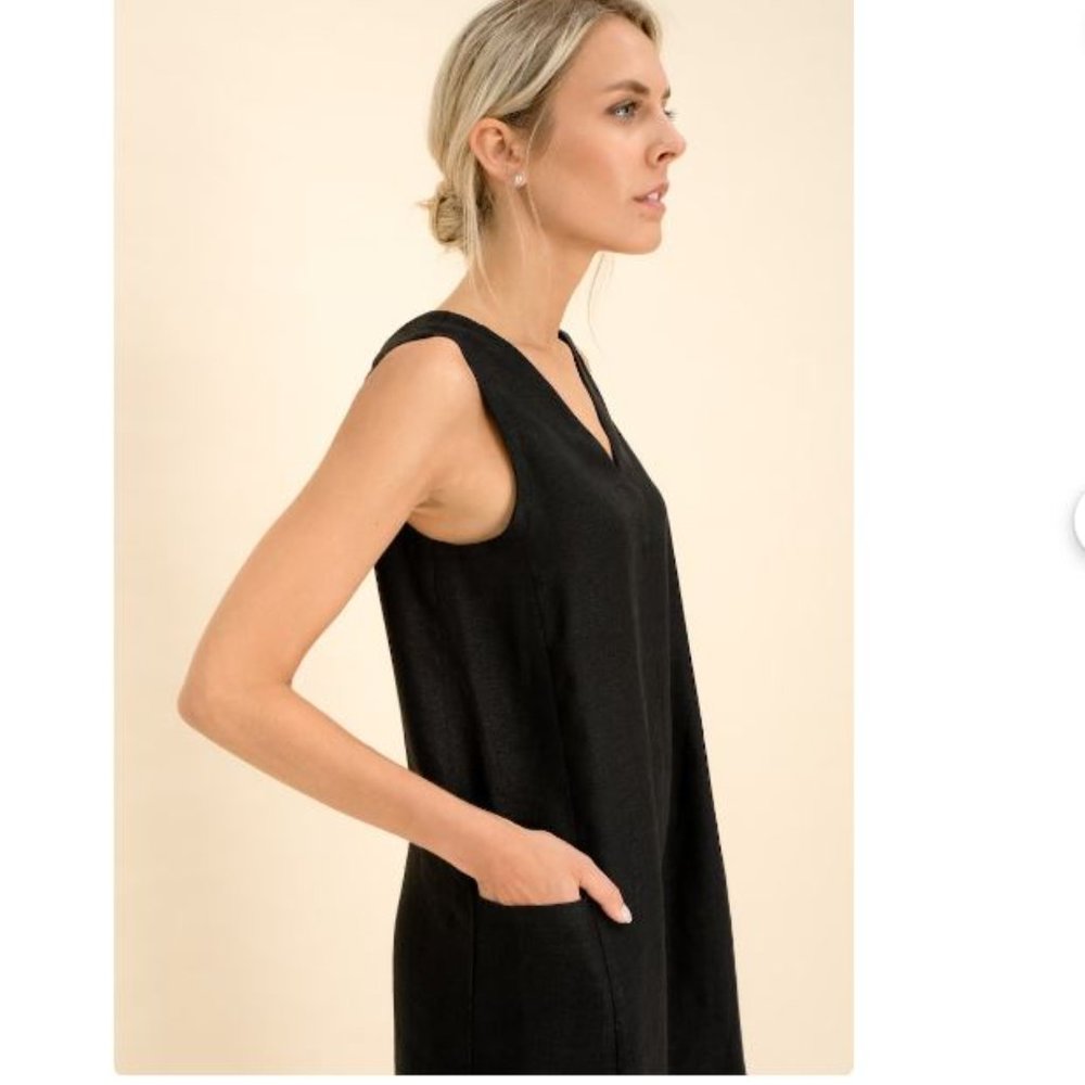 100% Linen V Back Midi Dress - Picture 3 of 5